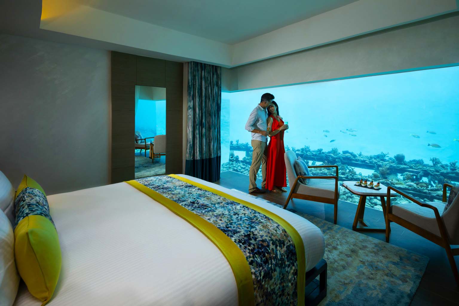 Aqua-villa-couple-1536x1024